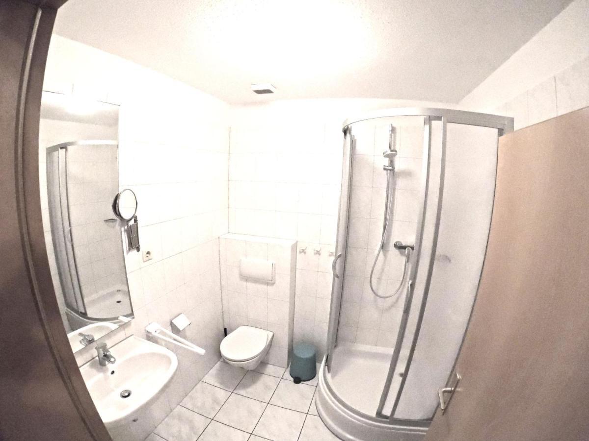 Kuhnle-Tours Ferienwohnung Rechlin Luaran gambar